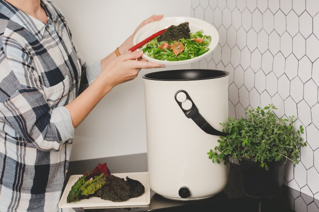 Bokashi Organko 2 kompostnik, primeren za urbano vrtnarjenje in življenje brez odpadkov